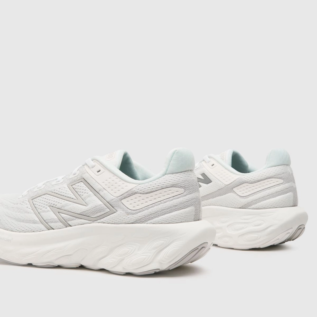 New Balance fresh foam x 1080 v13 trainers in white